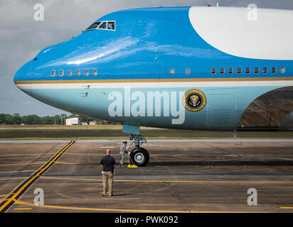 Air force one staff hotsell