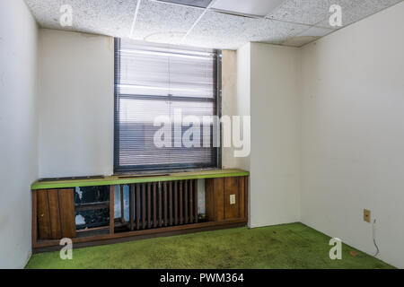 Disused and abandoned office space inside the Gary State Bank building Stock Photo