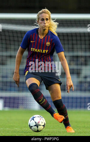 Miniestadi, Barcelona, Spain. 17th Oct, 2018. UEFA Womens Champions League football, Barcelona versus Glasgow City; Kheira Hamraoui of FC Barcelona looks for an outlet Credit: Action Plus Sports/Alamy Live News Stock Photo