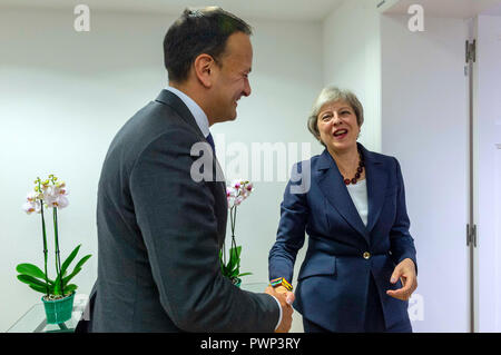 Brussels, Belgium. 17th Oct, 2018. Pictures of the bilateral meeting between the Irish Taoiseach, Leo Varadkar TD and Britain's Prime Minister, Theresa May MP in Brussels, Wednesday October 17, 2019. Expectations of a breakthrough are low, with talks deadlocked over the Irish border issue.EU leaders say it is up to the UK prime minister to come up with fresh ideas to solve it. Mrs May is sticking to the plan she has already set out - but there is speculation the post-Brexit transition period could be extended. Credit: Irish Eye/Alamy Live News Stock Photo