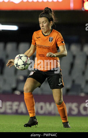 Miniestadi, Barcelona, Spain. 17th Oct, 2018. UEFA Womens Champions League football, Barcelona versus Glasgow City; Leanne Crichton of Glasgow City FC controls the ball Credit: Action Plus Sports/Alamy Live News Stock Photo