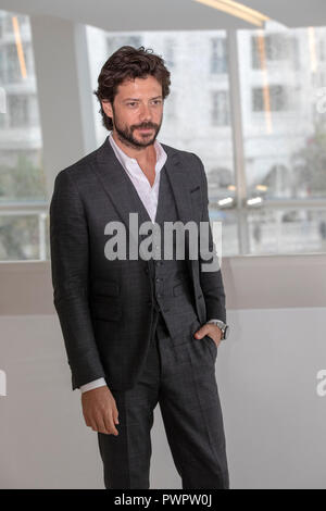 Cannes, France, 16 October 2018, Álvaro Morte actor at the photo call for THE PIER (MOVISTAR+/ BETA FILM) during  MIPCOM 2018 Stock Photo
