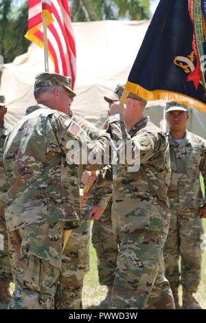 U.S. Army Reserve 303rd Maneuver Enhancement Brigade incoming Commander ...