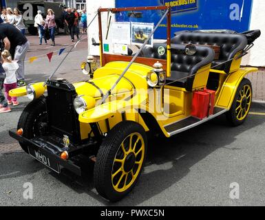 Prestatyn, Uk Classic car show in Prestatyn North Wales credit Ian Fairbrother/Alamy Stock Photos Stock Photo