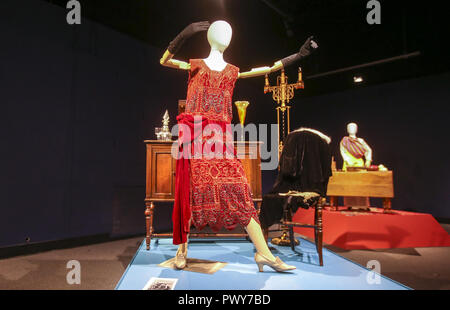 Davenport, Iowa, USA. 5th Oct, 2018. The ''Miss Fisher Mysteries'' display is seen in the ''Literary Heroines'' exhibit at the Putnam Museum in Davenport on Friday, Oct. 5, 2018. Credit: Andy Abeyta, Quad-City Times/Quad-City Times/ZUMA Wire/Alamy Live News Stock Photo