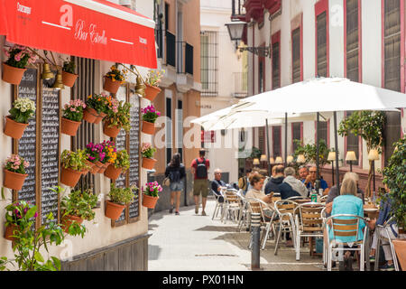 Small restaurant in a narrow street in the Santa Cruz district, Seville, Andalusia, Spain, Europe Stock Photo