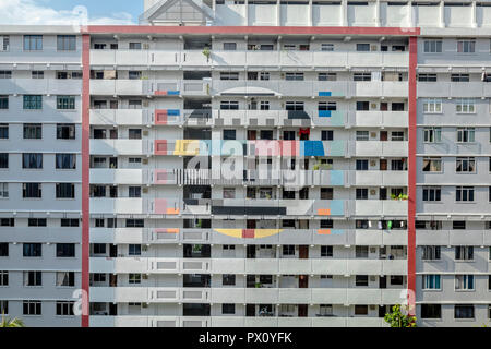 Social housing HDB block in Singapore Stock Photo - Alamy