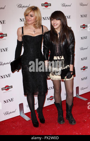 Madonna, Lourdes Leon (Daughter)  12/15/09 'NINE' Premiere  @  Ziegfeld Theater, New York Photo by Richie Buxo/HNW / PictureLux  December 15, 2009   File Reference # 33686 782HNWPLX Stock Photo