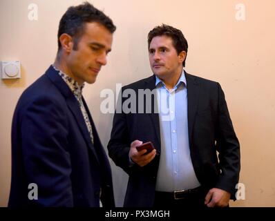 Dorchester, UK. 19th Oct 2018. Johnny Mercer MP arrives at Dorchester Literary Festival Credit: Finnbarr Webster/Alamy Live News Stock Photo