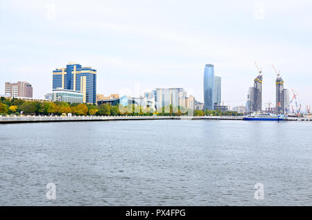 Seaside Boulevard on the Caspian coast in Baku in autumn Stock Photo