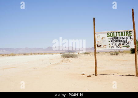 Solitaire, Hinweisschild, Raststätte an der C14 und C24, Namibia, Afrika Stock Photo
