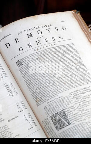 Old bible in French, 1669.  Old Testament. Pentateuch or the Five Books of Moses. Genesis. Stock Photo