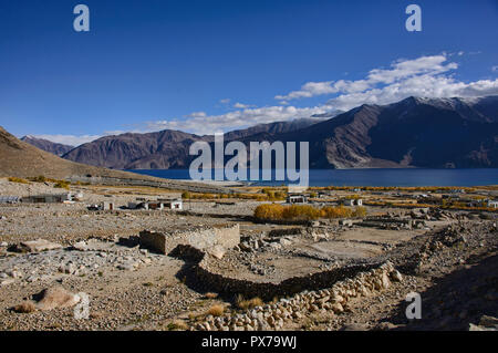 Meerak village in autumn color, Pangong Lake, Ladakh, India Stock Photo