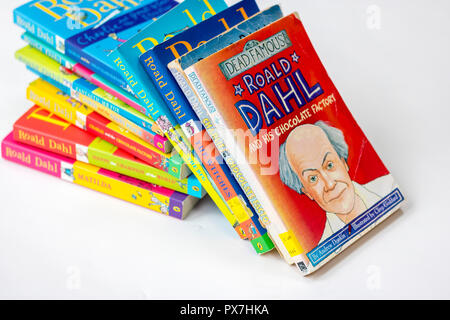stack pile of childrens books, kids books, children favourites, roald dahl book, matilda bfg chocolate factory witches, kids favourite author classics Stock Photo