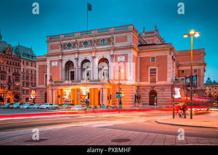 Beautiful view of famous Royal Swedish Opera (Kungliga Operan) in central Stockholm illuminated at twilight, Sweden, Scandinavia Stock Photo