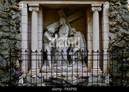 Holy Hill National Shrine of Mary, Help of Christians second. station Jesus carrying cross grotto Stock Photo