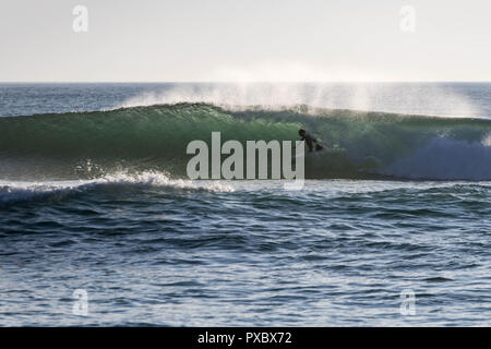 Peniche, Portugal. 20th Oct, 2018. Owen Wright (AUS) is seen riding a wave at Supertubos Beach, Peniche.Brazilian surfer Italo Ferreira won the Portuguese stage of the World Surf League, MEO Rio Curl Pro, held in Peniche. Ferreira defeated frenchman Joan Duru in the final after beating compatriot Gabriel Medina in the semi-finals. Now all the attention goes to Havaii, the final step that will decide the next world surfing champion. Credit: Hugo Amaral/SOPA Images/ZUMA Wire/Alamy Live News Stock Photo