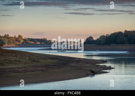 Derbyshire, UK. 21st Oct 2018.  After a prolonged period of low rainfall reservoir levels are well below average as seen at Staunton Harold managed by Severn Trent Water.  Credit: Bill Allsopp/Alamy Live News. Stock Photo