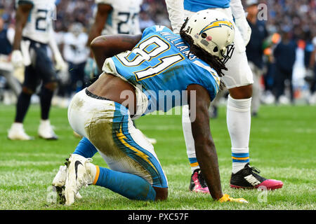 London, UK.  21 October 2018  Wide receiver Mike Williams (81) of the Chargers. Tennessee Titans at Los Angeles Chargers NFL game at Wembley Stadium, the second of the NFL London 2018 games. Final score - Chargers 20 Titans 19.  Credit: Stephen Chung / Alamy Live News Stock Photo