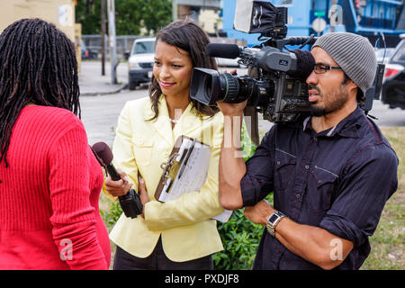 Miami Florida,Overtown,Community Redevelopment Agency,Rehabilitated Affordable Housing Ribbon Cutting Ceremony,Black woman female women,man men male,t Stock Photo