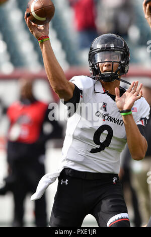 Cincinnati quarterback Desmond Ridder won't deviate from who he is