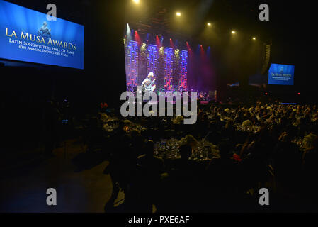 Miami, FL, USA. 18th Oct, 2018. Atmosphere during the 6th Annual Latin Songwriters Hall Of Fame La Musa Awards at James L Knight Center on October 18, 2018 in Miami, Florida. Credit: Mpi10/Media Punch/Alamy Live News Stock Photo