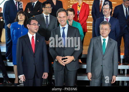 Minister for Foreign Affairs, Japan HE Taro Kono (L), Prime Minister of the Netherlands HE Mark Rutte (C), President of South Korea HE Moon Jae-in (R) pose for a family picture during the P4G Copenhagen Summit 2018 at The Danish Radio Concert Hall. Stock Photo