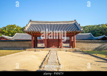 Jongmyo, a Confucian shrine in seoul, south korea Stock Photo