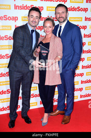 Joe McFadden, Kaye Wragg and Alex Walkinshaw from 'Holby City' with their award for Best Drama Storyline attending the Inside Soap Awards 2018 held at 100 Wardour Street, Soho, London. Stock Photo