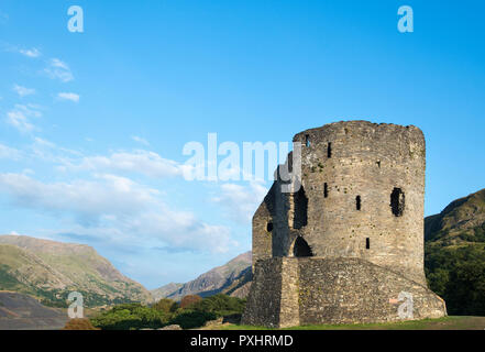 Dolbadarn Castle in Llanberis, Snowdonia National Park, North Wales Stock Photo