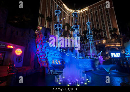 Illuminated pirate ship at Treasure Island Hotel and Casino, Las Vegas, Nevada, USA. Stock Photo