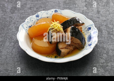 Buri Daikon, Simmered yellowtail fish with japanese radish, popular Japanese dish in the winter. Stock Photo