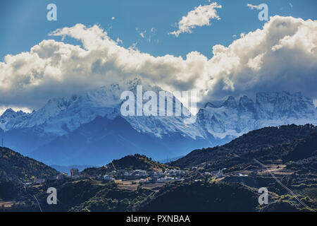 Overview of white cloud floating on the Meili Snow Mountain Stock Photo