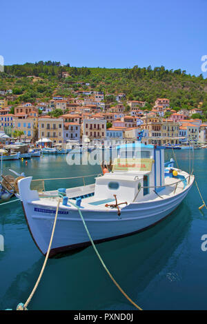 The Harbour at Gytheio, Mani Peninsula, The Peloponnese, Greece, Southern Europe Stock Photo