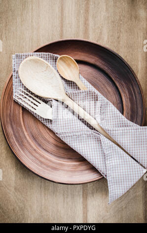Rustic Kitchen Utensils. Home Wares Stock Photo - Alamy