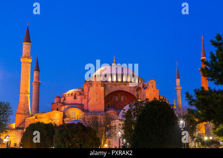 Turkey, Istanbul, Hagia Sofia Mosque at blue hour Stock Photo
