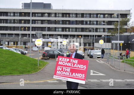 Glasgow, UK. 24th October 2018.'Keep The Monklands In The Monklands'.  Richard Leonard - Leader of the Scottish Labour Party pictured in front of University Monklands Hospital in a bid to commit to keeping the NHS Lanarkshire Trust hospital in the Monklands community. Credit: Colin Fisher/Alamy Live News Stock Photo