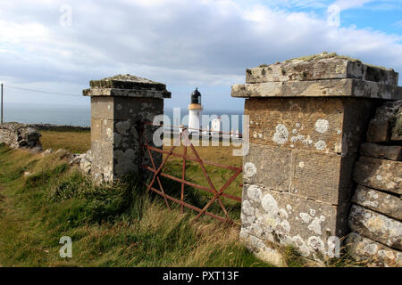 Dunnet Head Lighthouse, Scottish Highlands, Scotland, UK Stock Photo