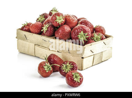 Erdbeeren in Korb Stock Photo
