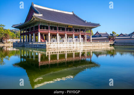 Gyeonghoeru Pavilion in Gyeongbokgung, seoul Stock Photo