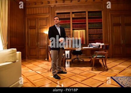 Athens, Greece. 24th Oct, 2018. Greek Prime Minister Alexis Tsipras is waiting the arrival of the President of Hellenic Parliament Nikos Voutsis Credit: Dimitrios Karvountzis/Pacific Press/Alamy Live News
