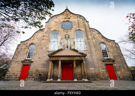 Exterior of Canongate Kirk on the Royal Mile ( High Street) in Old Town of Edinburgh, Scotland, UK Stock Photo