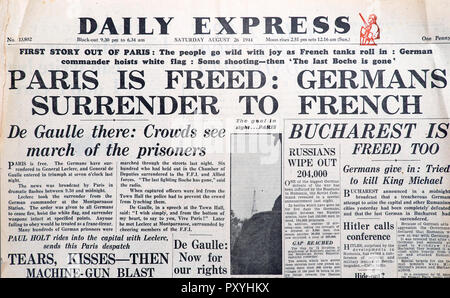 'PARIS IS FREED: GERMANS SURRENDER TO FRENCH'  Daily Express front page newspaper headlines Second World War WW2 August 261944 London England UK Stock Photo