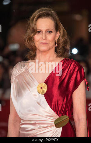 Rome, Italy. 24th October, 2018. Sigourney Weaver walks the red carpet during the 13th Rome Film Fest at Auditorium Parco Della Musica on October 24, 2018 in Rome, Italy. Credit: Geisler-Fotopress GmbH/Alamy Live News Stock Photo