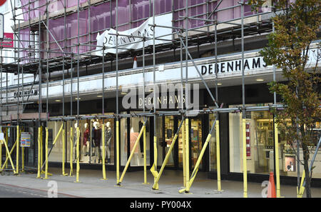 Worthing UK 25th October 2018 - The Debenhams department store in Worthing this morning . The retail company has announced a record annual loss and is to close 50 stores over the next 5 years possibly affecting up to 4000 jobs in the UK Credit: Simon Dack/Alamy Live News Stock Photo