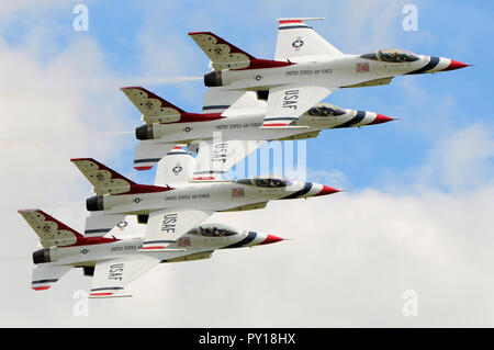 US Air Force Thunderbirds Air Demonstration Squadron display team fighter jet planes at RAF Waddington airshow. Fighter jet planes Stock Photo
