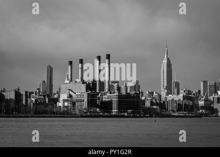 The Manhattan skyline taken from Williamsburg, Brooklyn, New York Stock Photo