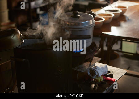 Japanese traditional Edo Komon workshop Stock Photo