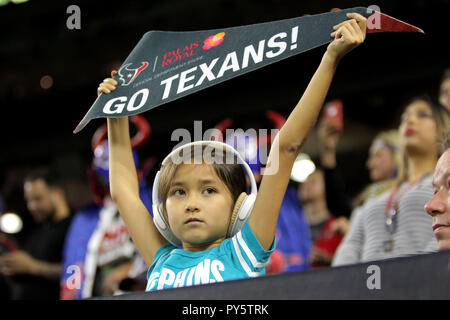 Dolphins fans hi-res stock photography and images - Alamy