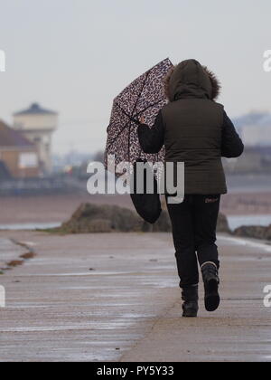 Sheerness, Kent, UK. 26th Oct, 2026. UK Weather: full Hunter's Moon ...